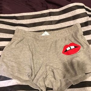 Lauren Moshi Shorts !!!Firm